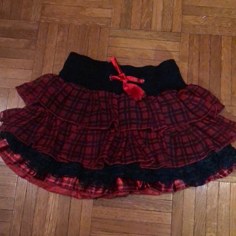 Girl’s skirt